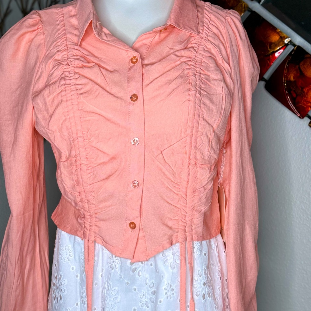 Salmon color. Made in Eqypt. 53%Rayon/47%polyester